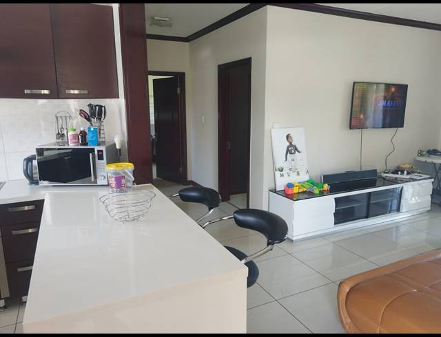 2 BEDROOM APARTMENT FOR SALE IN SUMMERSET